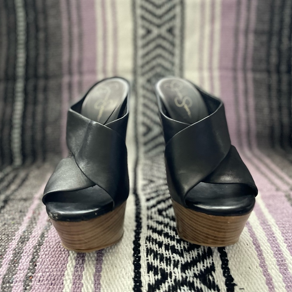Jessica Simpson 7.5 Black Leather Platforms